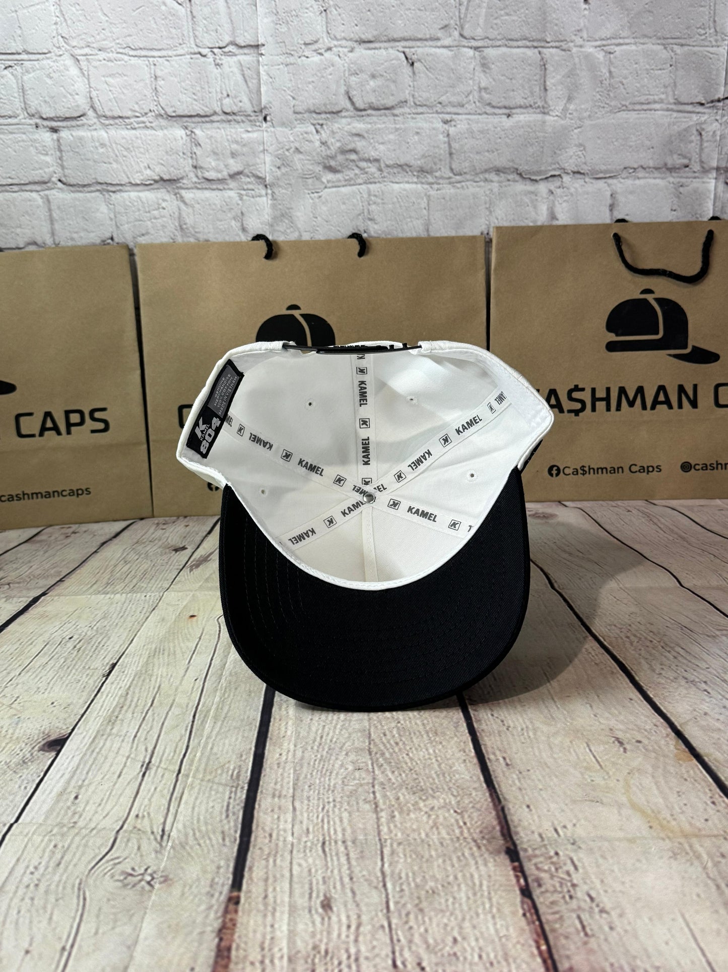 Gorra Baraja Negra/Blanca