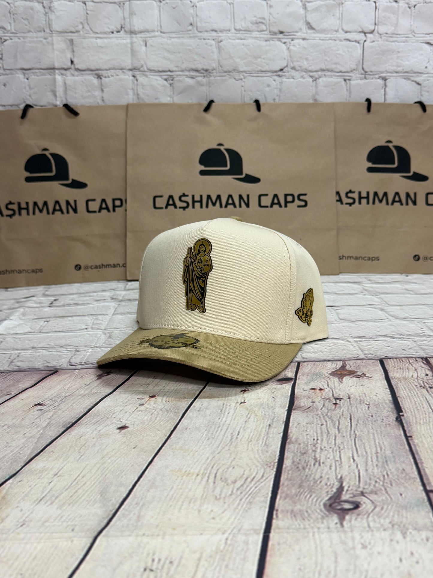 Gorra San Judas Beige